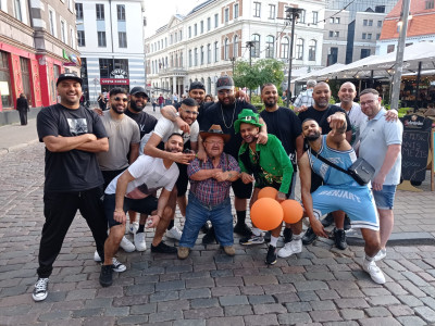 2 Hour Dwarf Hire - Handcuff the Stag