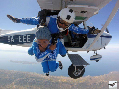 Tandem Jump/Skydiving