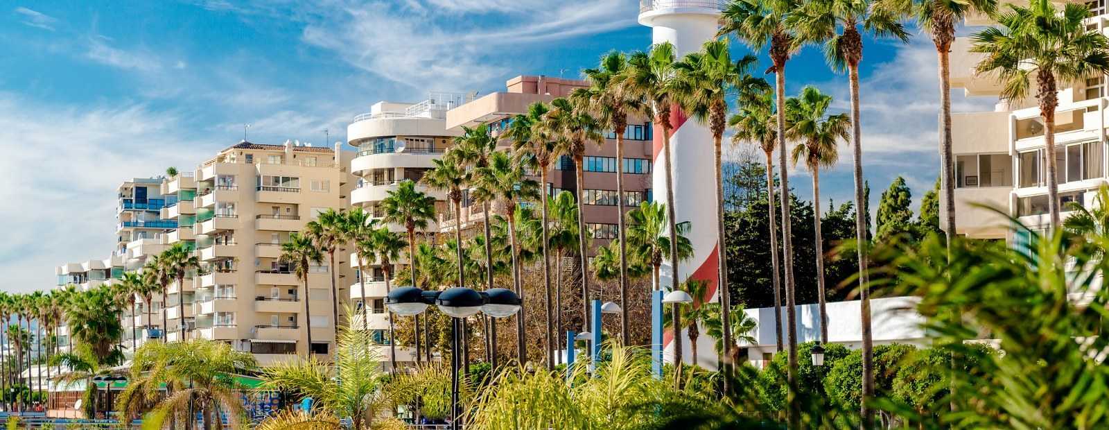 Puerto Banús marina nightlife in Marbella – luxury hotspot for an unforgettable stag weekend in Marbella