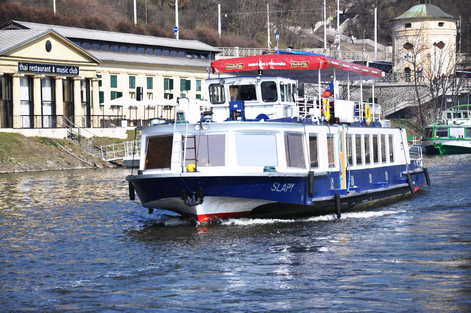 boat-cruises