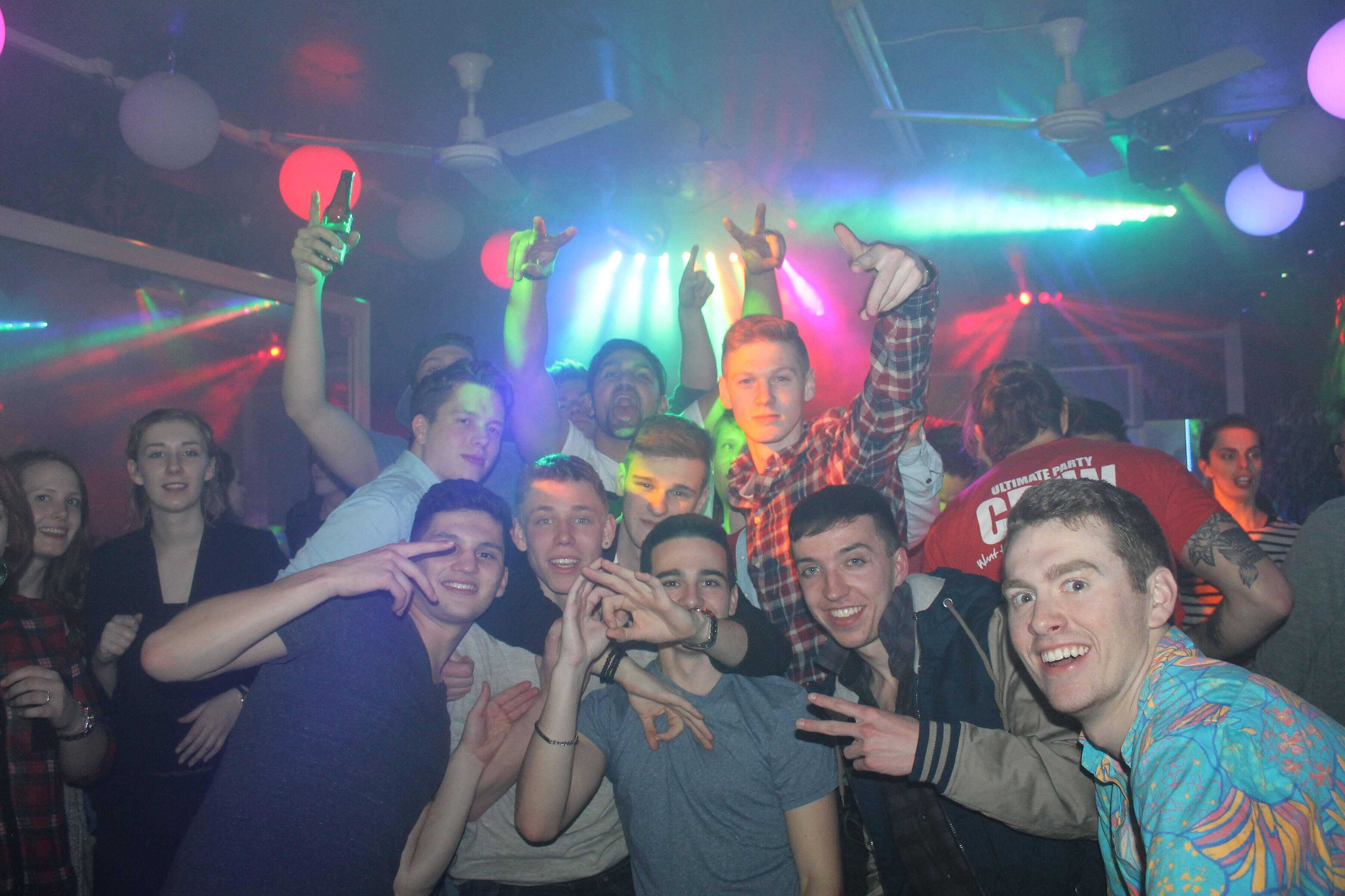 bar-crawls