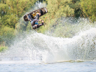 Wakeboarding